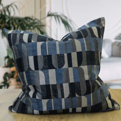 Moderne Art Deco Geo Extra-Large Cushion in Indigo