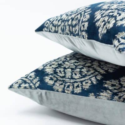 Lynnwood Paisley Extra-Large Cushion Cover in Indigo