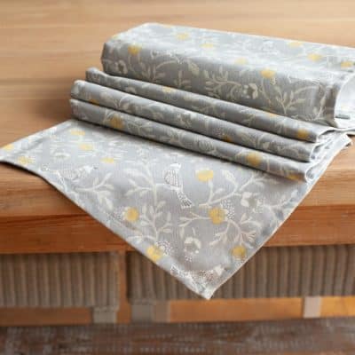 Dainty Songbird Table Runner in Grey