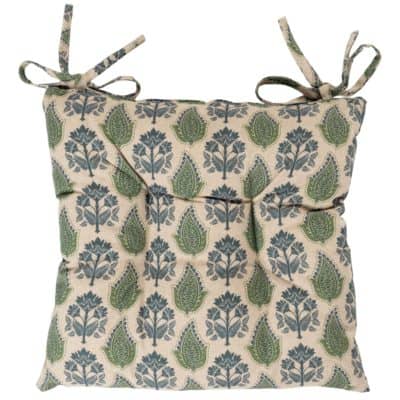 Cotswold Countryside Motif Quilted Seat Pad