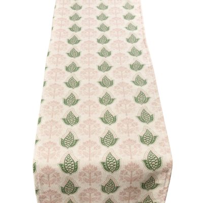 Cotswold Countryside Motif Table Runner in Pink