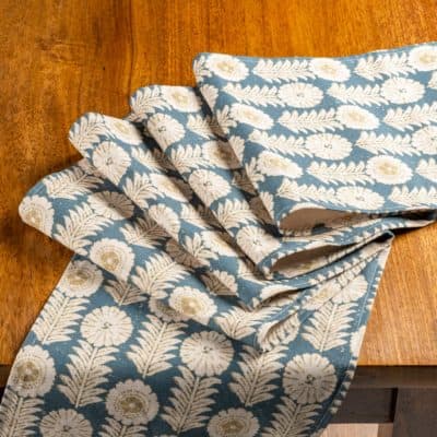 Retro Floral Print Linen Look Table Runner in Indigo Blue