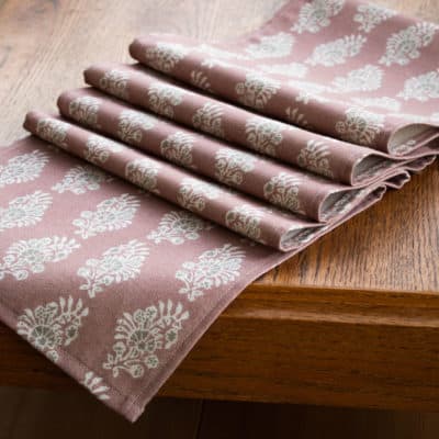 Chatsworth Table Runner in Dusky Pink