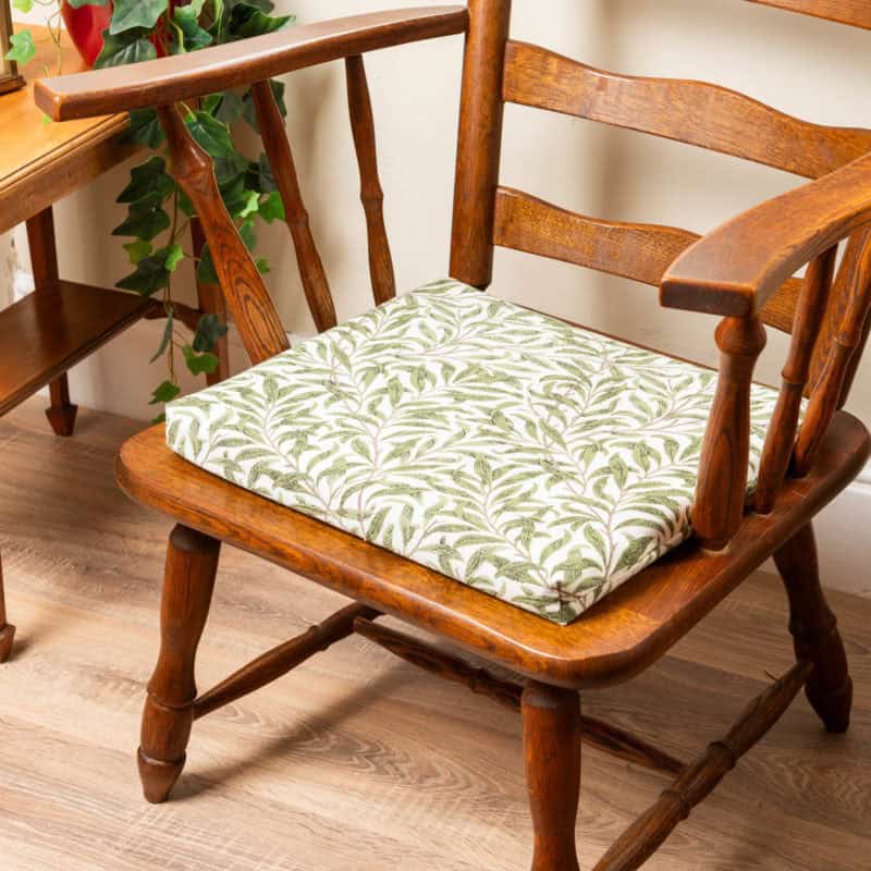 Willow Branch Tapestry Firm Foam Seat Pad in Green