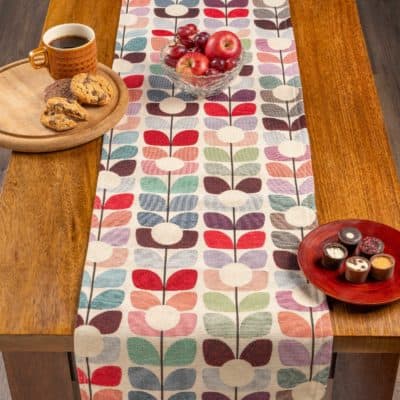 Retro Flower Stem Tapestry Table Runner