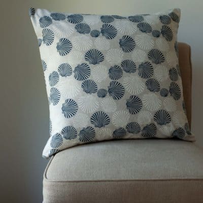 Linen Effect Seashells Extra-Large Cushion