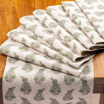 Willowmere Sprig Table Runner in Sage Green